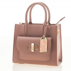 Chic Camel Shoulder Bag